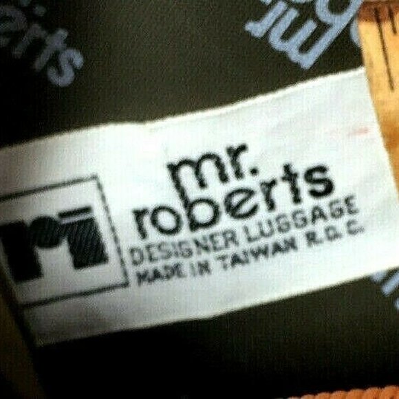 Mr Roberts RARE Olive Green Carry On Travel Bag - Picture 12 of 12